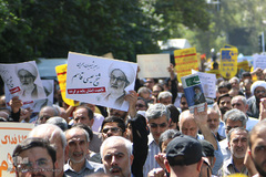 راهپیمایی نمازگزاران درمحکومیت جنایات آل‌سعود