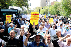 راهپیمایی نمازگزاران درمحکومیت جنایات آل‌سعود