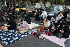 دعای عرفه در حسینیه صنف لباس فروشان تهران