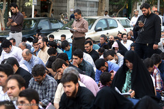 دعای عرفه در حسینیه صنف لباس فروشان تهران