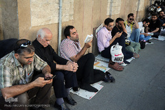 دعای عرفه در حسینیه صنف لباس فروشان تهران