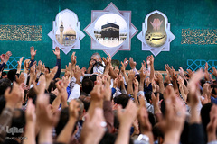 دعای عرفه در حسینیه صنف لباس فروشان تهران