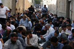 دعای عرفه در حسینیه صنف لباس فروشان تهران