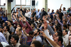 دعای عرفه در حسینیه صنف لباس فروشان تهران