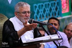 دعای عرفه در حسینیه صنف لباس فروشان تهران