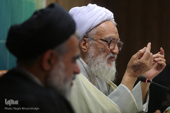 آیت الله موحدی کرمانی