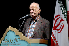 مهدی محقق از استادان پیشکسوت دانشگاه و چهره ماندگار کشور 