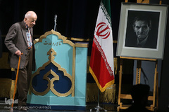 مهدی محقق از استادان پیشکسوت دانشگاه و چهره ماندگار کشور 