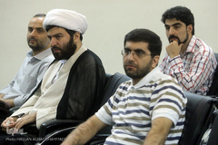 نشست بررسی وضعیت تولید و توزیع کتاب‌های عاشورایی