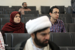 نشست بررسی وضعیت تولید و توزیع کتاب‌های عاشورایی