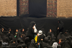 عزاداری دهه اول محرم در حسینیه سادات اخوی