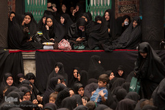 عزاداری دهه اول محرم در حسینیه سادات اخوی