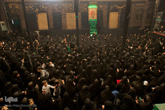 عزاداری دهه اول محرم در حسینیه سادات اخوی