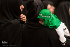 عزاداری دهه اول محرم در حسینیه سادات اخوی