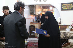 دیدار خانواده قرآنی با خانواده شهیدان غیاثوند قیصری 