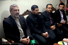 دیدار نمایندگان جامعه قرآنی با خانواده شهید «مهدی خاتمی»