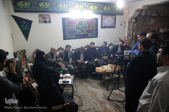 دیدار نمایندگان جامعه قرآنی با خانواده شهید «مهدی خاتمی»