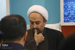 برپایی کارگاه آموزش خبرنگاری در غرفه ایکنا با حضور حجت الاسلام زائری