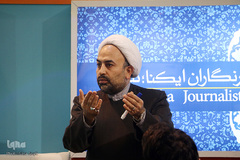 برپایی کارگاه آموزش خبرنگاری در غرفه ایکنا با حضور حجت الاسلام زائری
