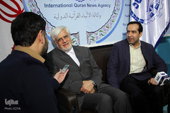 دکتر عارف مهمان ایکنا در روز پنجم نمایشگاه مطبوعات