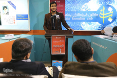 مناظره دانشجویی در غرفه ایکنا ـ نمایشگاه مطبوعات