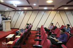 نشست «اقتصاد مقاومتی؛ چالش‌های پیش رو و راهکارها»