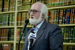 جواد محقق، شاعر معاصر