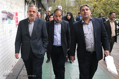 کتابگردی احمد مسجد جامعی