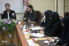 نشست «بهره‌مندی از ظرفیت جامعه قرآنی در پیاده‌روی اربعین»