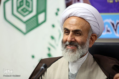 نشست هم اندیشی راهکارهای توسعه و ترویج وقف قرآنی