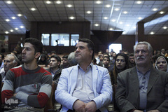 آئین اعطای تندیس ملی فداکاری دانشجویان ایران