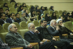 دهمین همایش پیشگامان پیشرفت