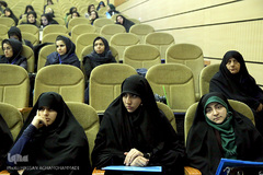 دهمین همایش پیشگامان پیشرفت