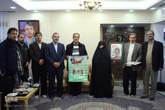دیدار جمعی از جامعه قرآنی با خانواده شهید ابراهیم لشکری نژاد