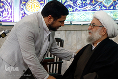 کرسی تلاوت نفحات القرآن