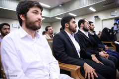 دیدار نخبگان مدال‌آور دانشگاه صنعتی شریف با رهبر انقلاب