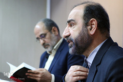 نشست نقد و بررسی کتاب «حماسه حسینی»