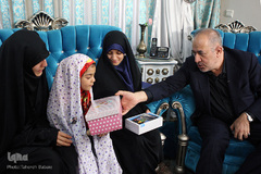 دیدار صالحی با خانواده شهید اویدالاثر مدافع حرم مرتضی کریمی
