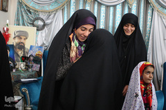 دیدار صالحی با خانواده شهید اویدالاثر مدافع حرم مرتضی کریمی
