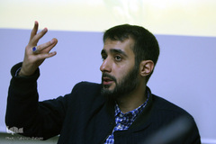 ویژه برنامه ی سیاه مشق عشق با حضور ستایشگر فرهیخته و جوان کربلایی محمد حسین پویانفر