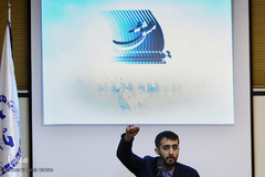 ویژه برنامه ی سیاه مشق عشق با حضور ستایشگر فرهیخته و جوان کربلایی محمد حسین پویانفر