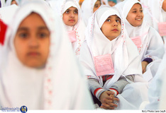 جشن تکلیف دانش آموزان دختر 