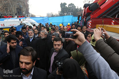 حضور رئیس مجلس شورای اسلامی و وزیر کشور و شهردار تهران در محل آوار برداری ساختمان پلاسکو