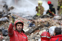 سومین روز از عملیات آوار برداری ساختمان پلاسکو