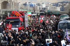 مراسم تشییع ۱۶آتش نشان شهید حادثه  پلاسکومراسم تشییع ۱۶آتش نشان شهید حادثه  پلاسکو