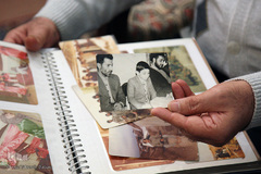 دیدار نمایندگان جامعه قرآنی با خانواده شهید طالب طاهری