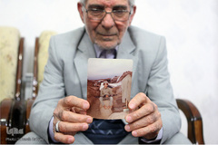 دیدار نمایندگان جامعه قرآنی با خانواده شهید طالب طاهری