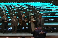 تکریم چهره های قرآنی