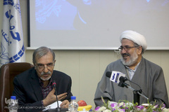 حجت‌الاسلام محمدعلی مهدوی‌راد و علی موسوی گرمارودی، شاعر