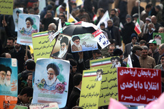 مراسم راهپیمایی یوم الله ۲۲ بهمن در میدان آزادی